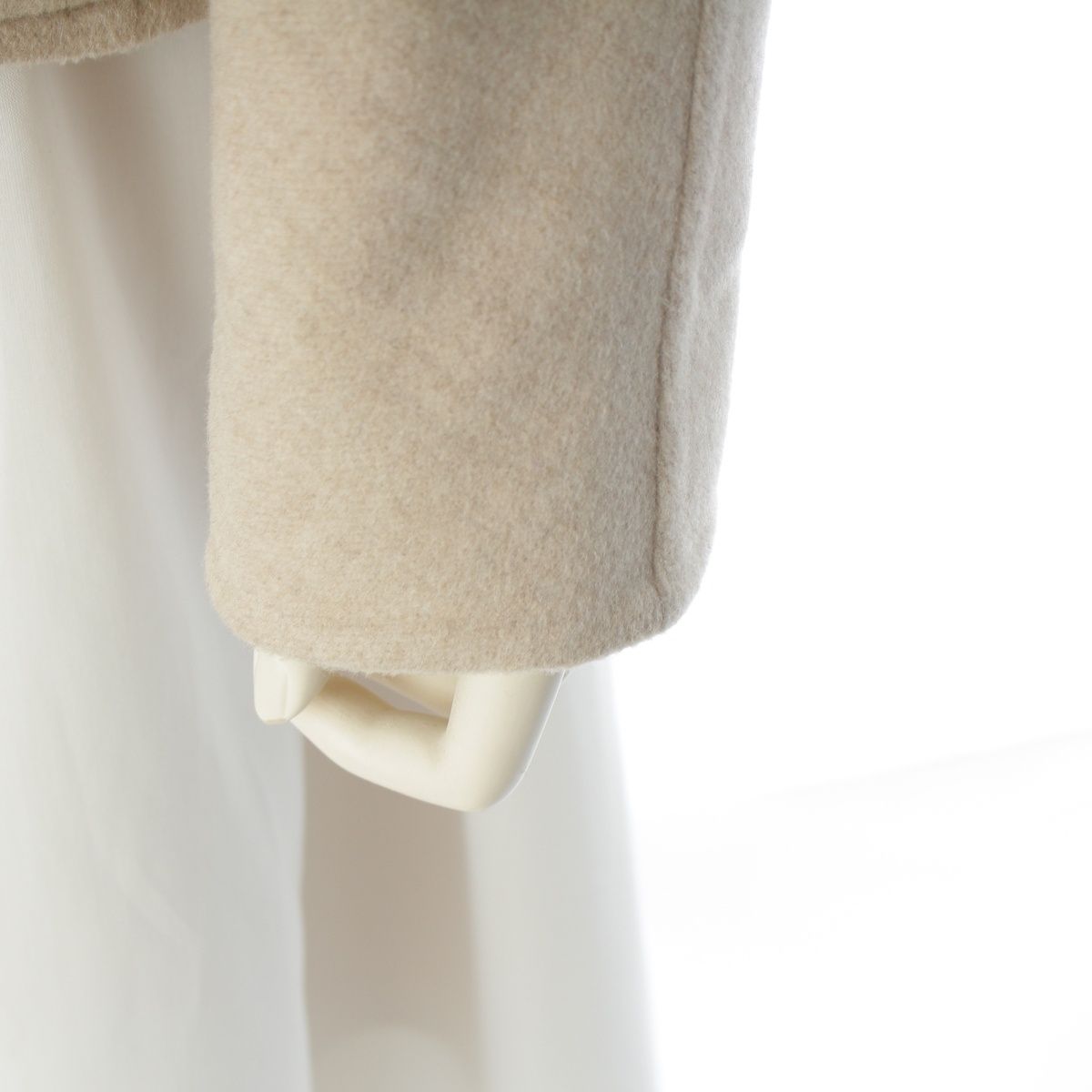 Hermes Cashmere Tailored Jacket Logo Button Solded Ivory 38 — view 6