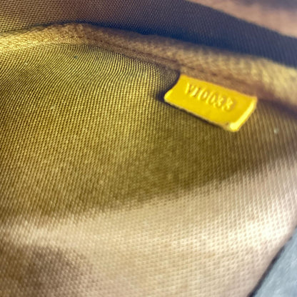 Louis Vuitton Monogram Pouch — view 5