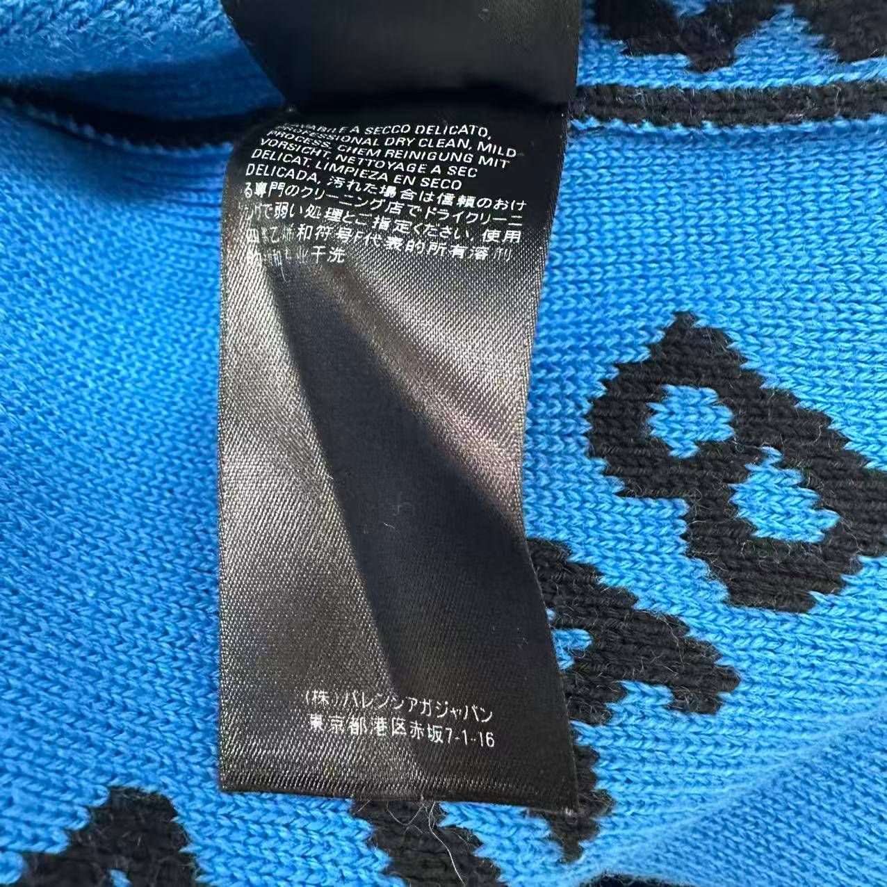 Balenciaga Big Silhouette Long Sleeve Knit Logo All Over Pattern Black Blue — view 7