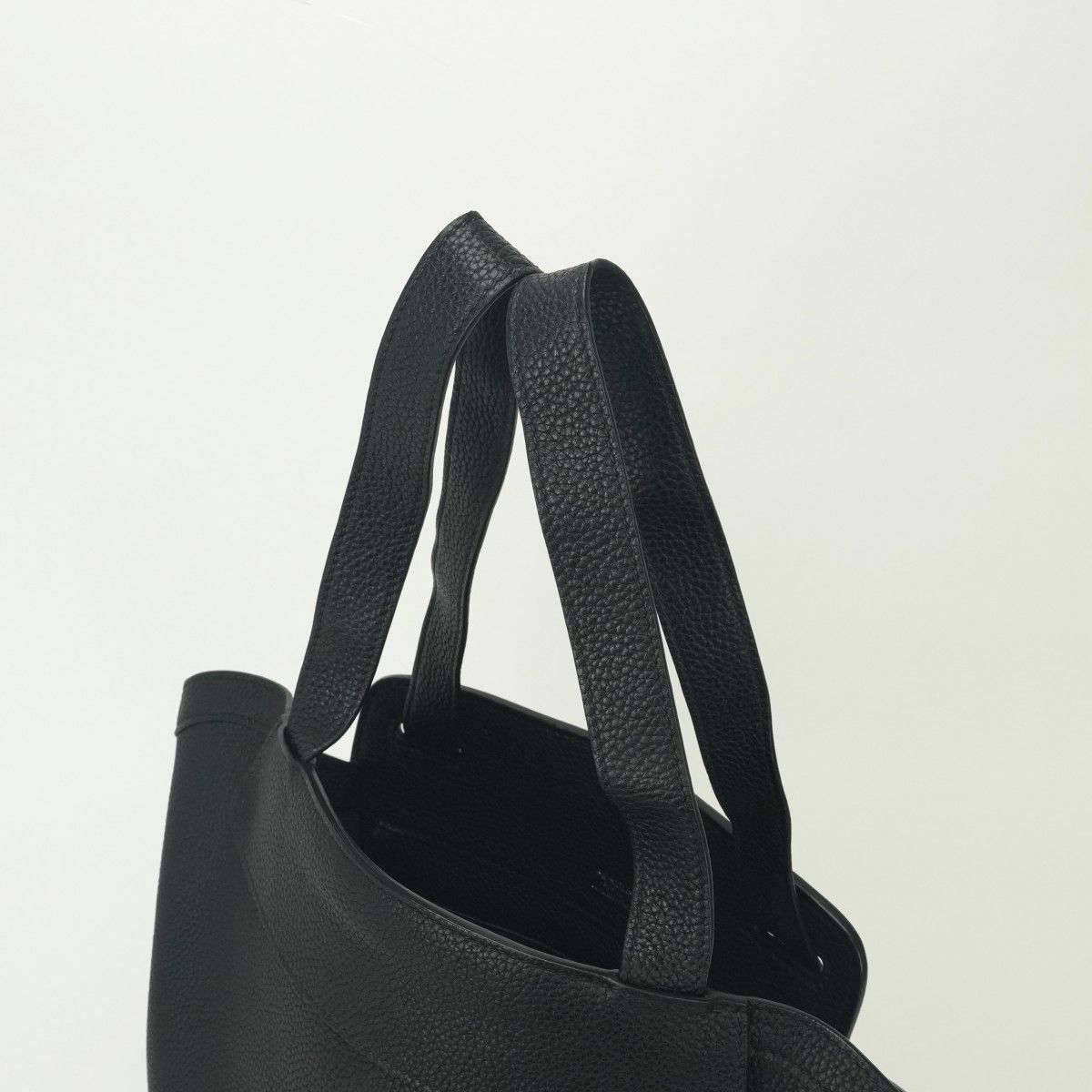Hermes Sherpa PM Backpack Togo Noir Black — view 4