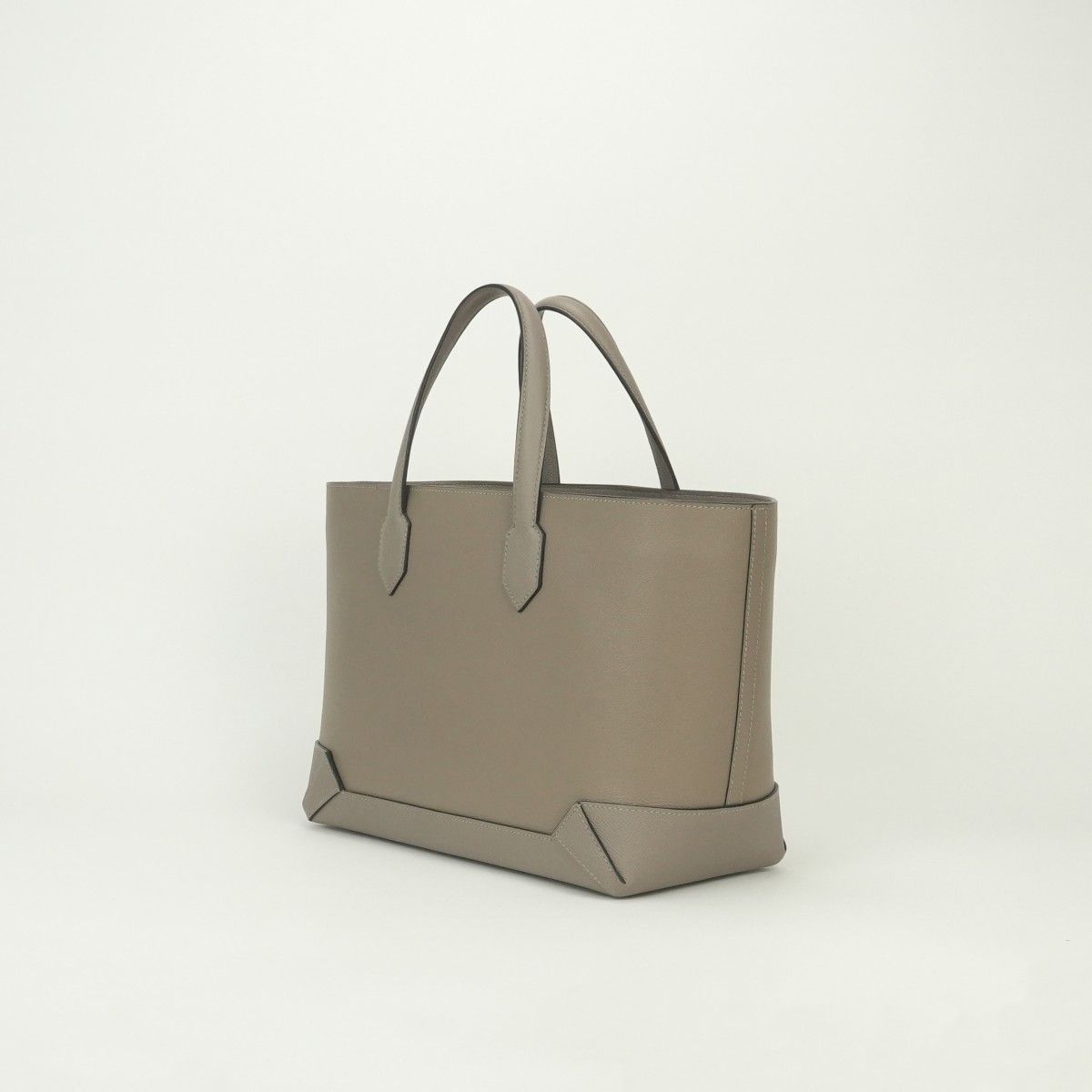 Hermes Maxi Box Cabas 30 Tote Color Epsom Gray Asphalt Silver Handbag — view 2