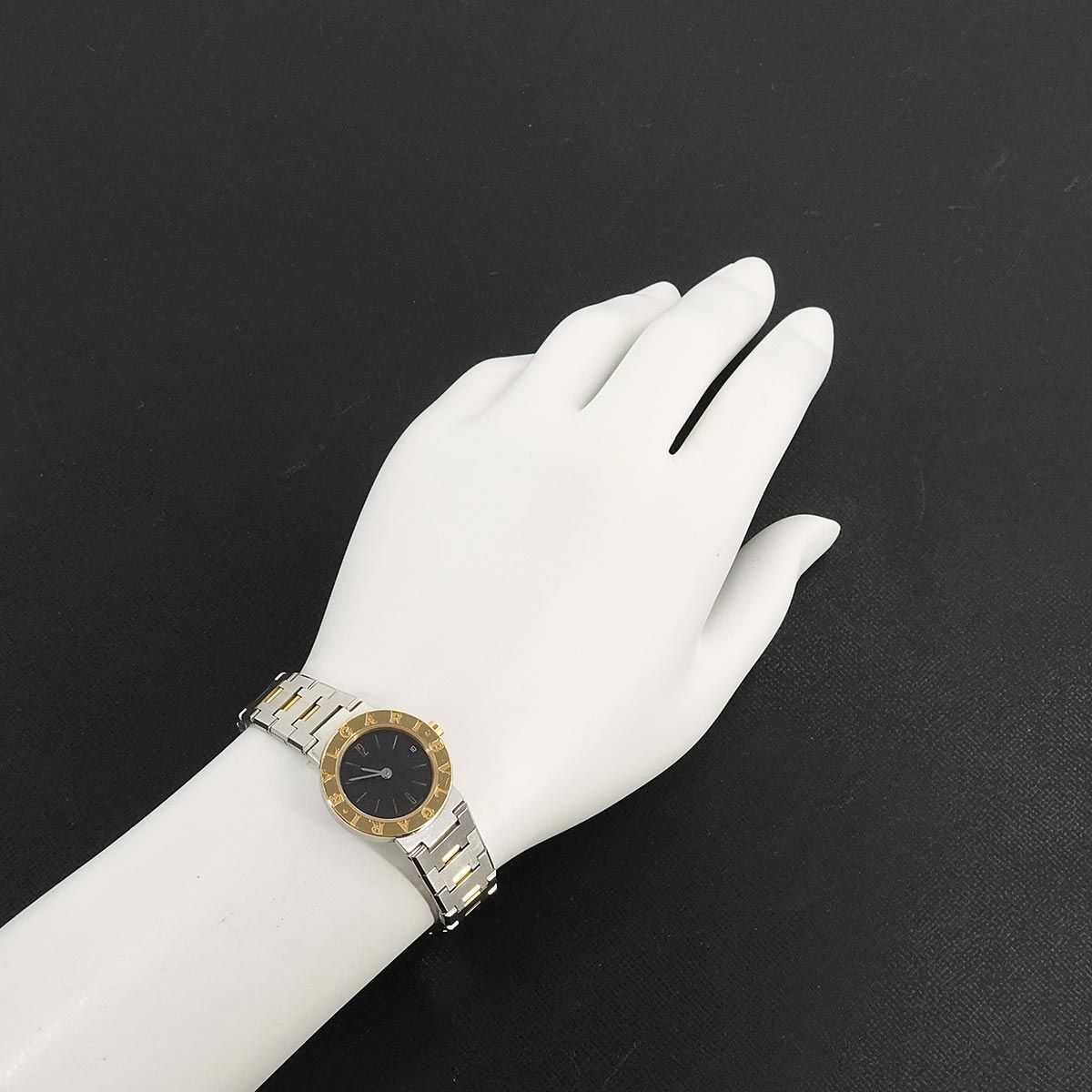 Bvlgari Watch Date Black YG Quartz — view 4