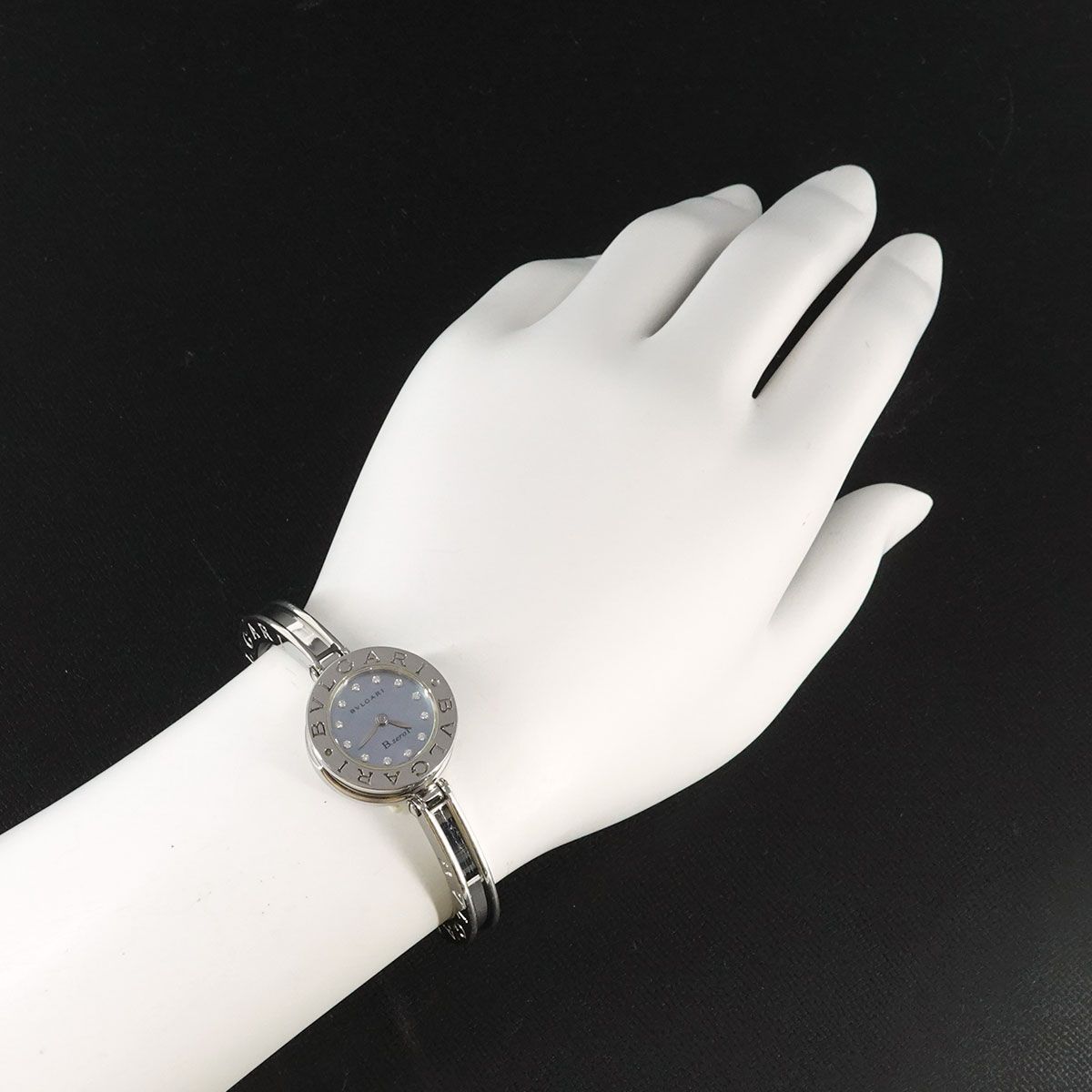 Bvlgari Bangle Watch Diamond Blue Shell Quartz — view 3