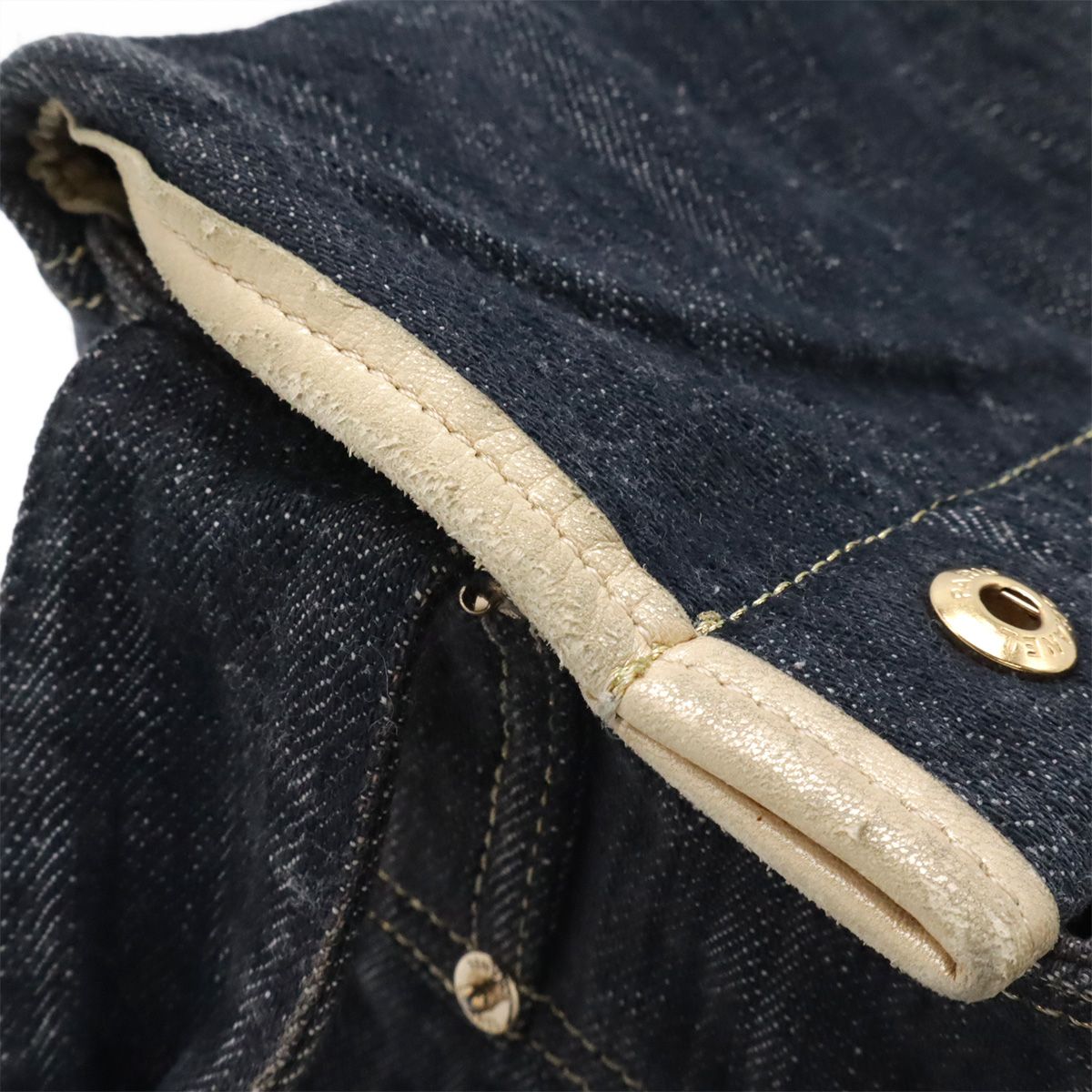 Chanel Spark Ring Denim CC Logo Tote Blue Gold — view 4