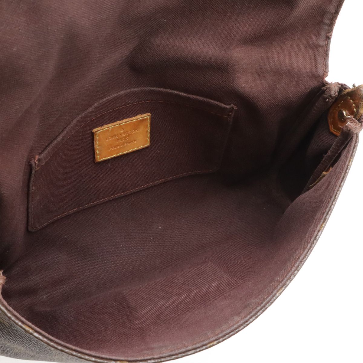 Louis Vuitton Monogram Favorite Shoulder Bag Crossbody Chain 2-Way Clutch — view 7