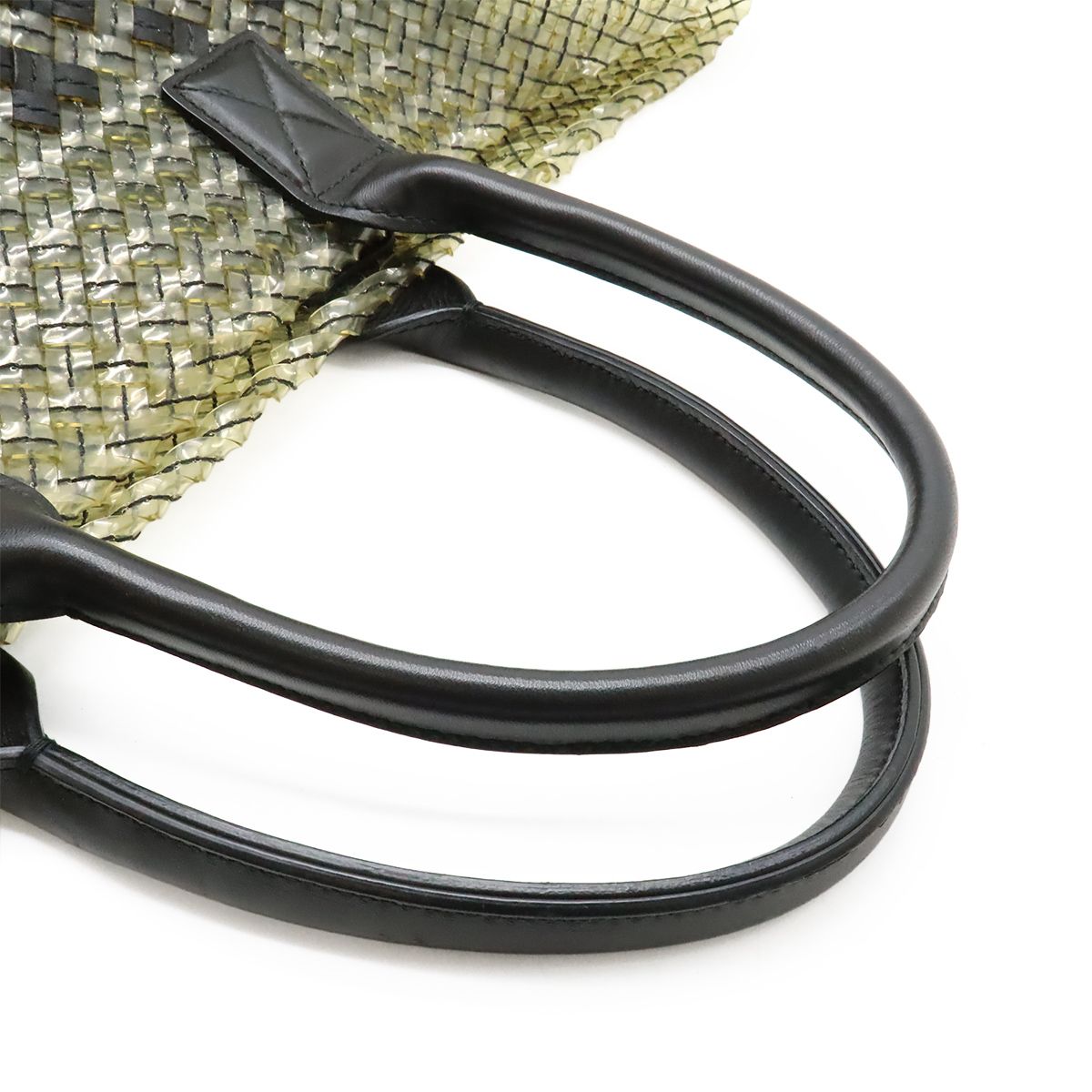 Bottega Veneta Intrecciato Gradient Cover GM Tote Leather Clear Black — view 4