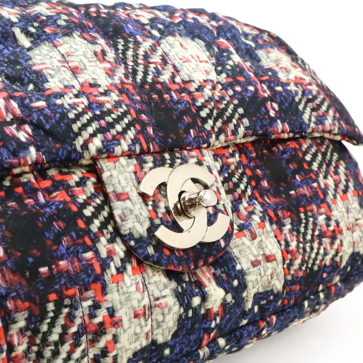 Chanel Tweed Print CC Logo Chain Shoulder Bag Nylon Navy Silver Pouch Out Of — view 8