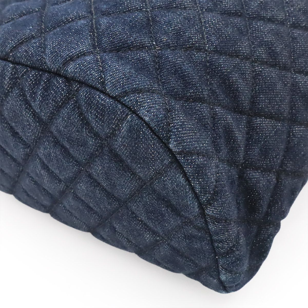 Chanel Quilted CC Logo Chain Shoulder Backpack Denim Leather Navy Gold — view 3