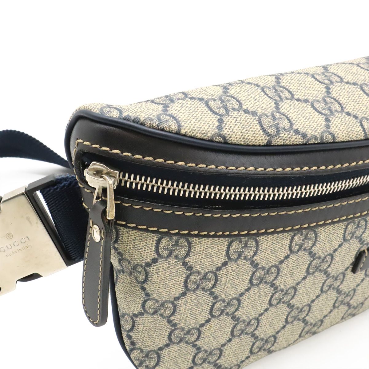 Gucci GG Supreme Belt Bag Waist Pouch Hip Leather Navy — view 6