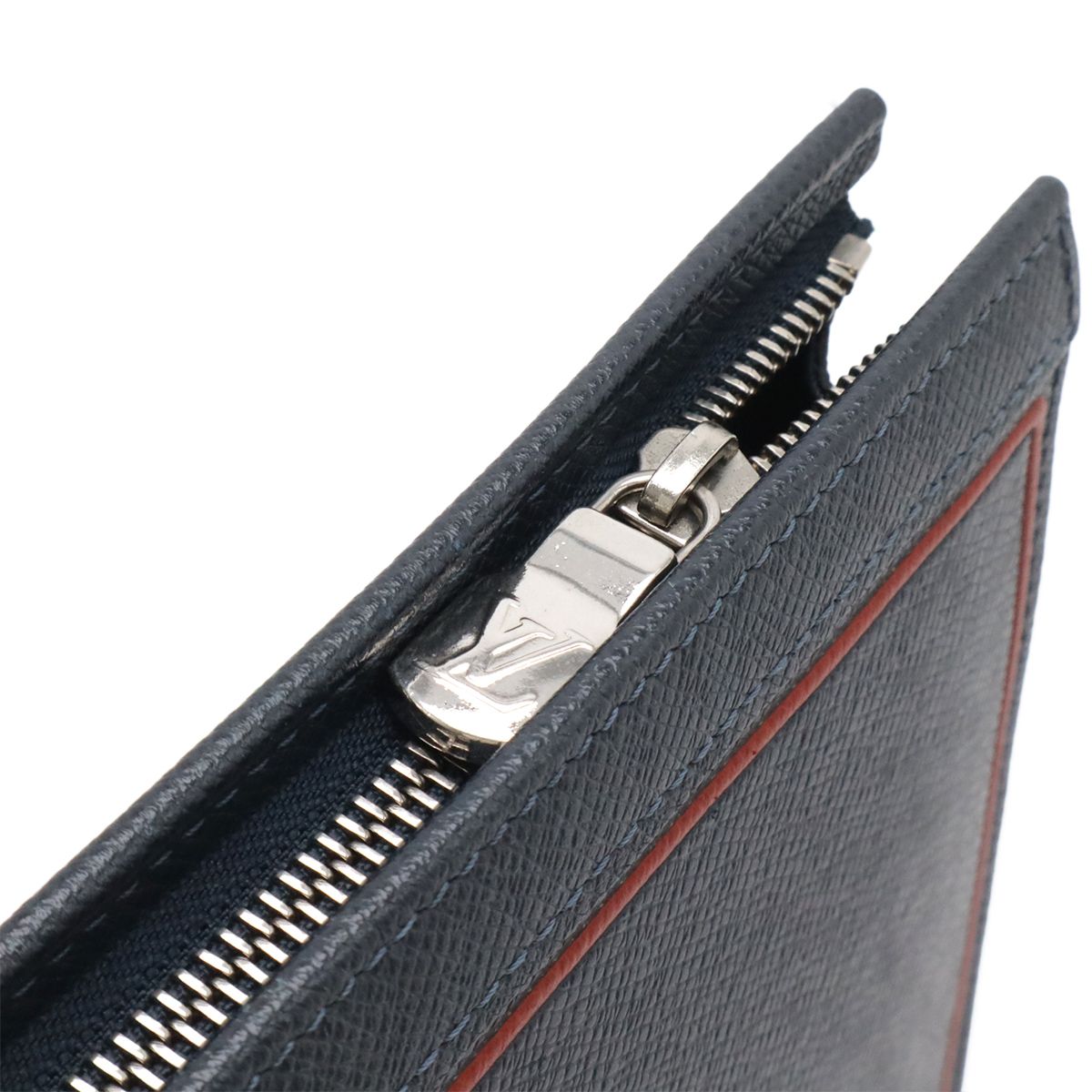 Louis Vuitton Taiga Pochette Voyage Clutch Blue Marine Navy — view 5