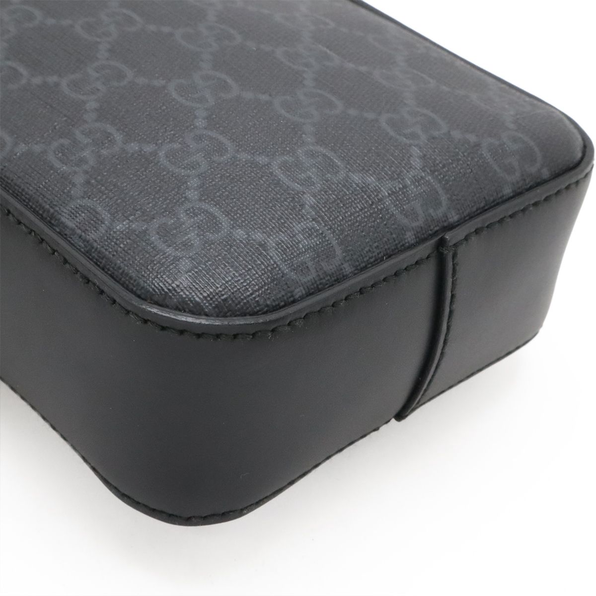 Gucci GG Supreme Web Line Messenger Bag Pochette Leather Black Dark Gray — view 3
