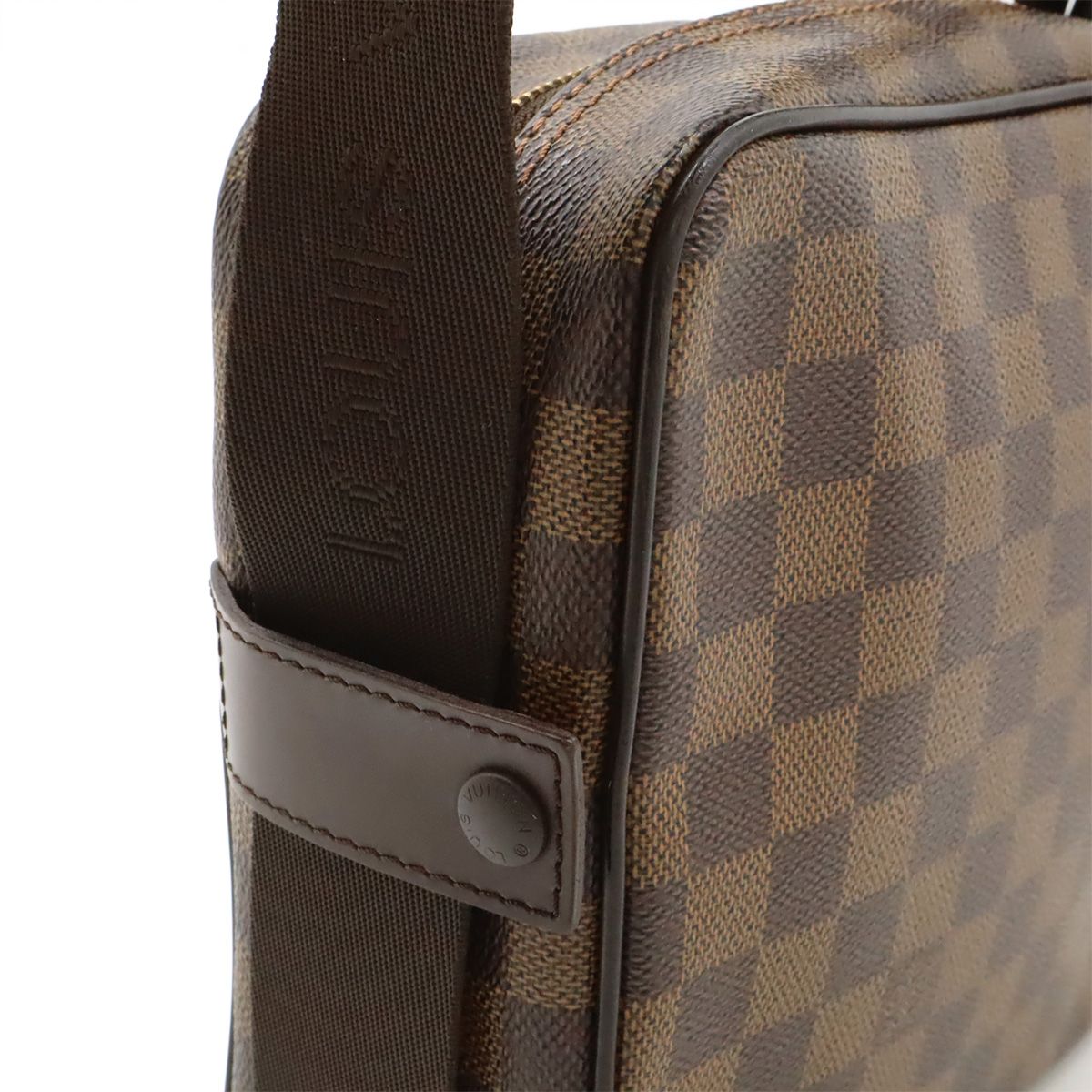 Louis Vuitton Damier Olaf PM Shoulder Bag Pochette — view 4