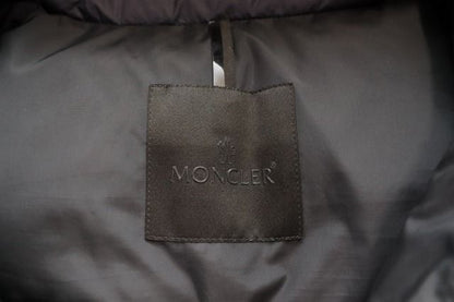 Moncler Lausen Giubbotto Black 1 Down Vest — view 7