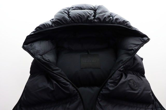 Moncler Lausen Giubbotto Black 1 Down Vest — view 4