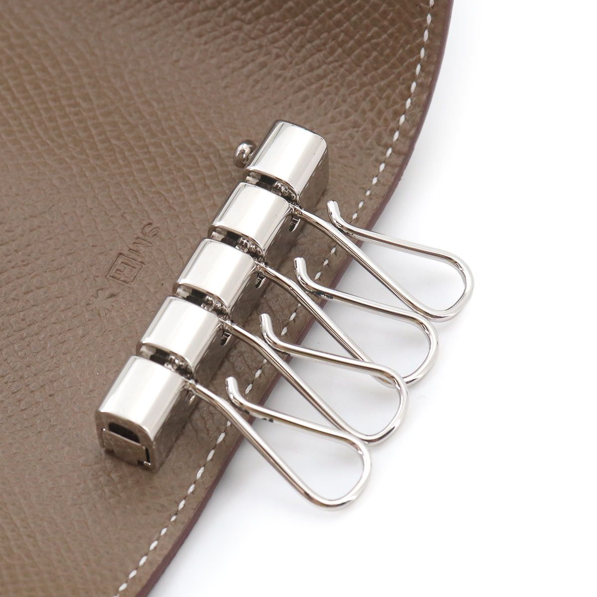 Hermes Bearn Key Case Quadruple Strand Epsom Etoupe Silver Key Holder — view 7