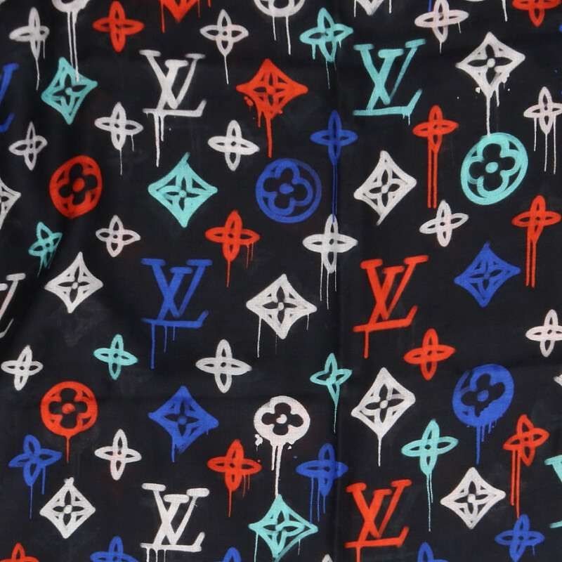 Louis Vuitton Room with a View Graffiti Monogram Large Scarf — view 2