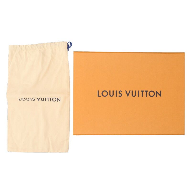 Louis Vuitton Rivoli Line Monogram Low Cut Leather Sneakers — view 5