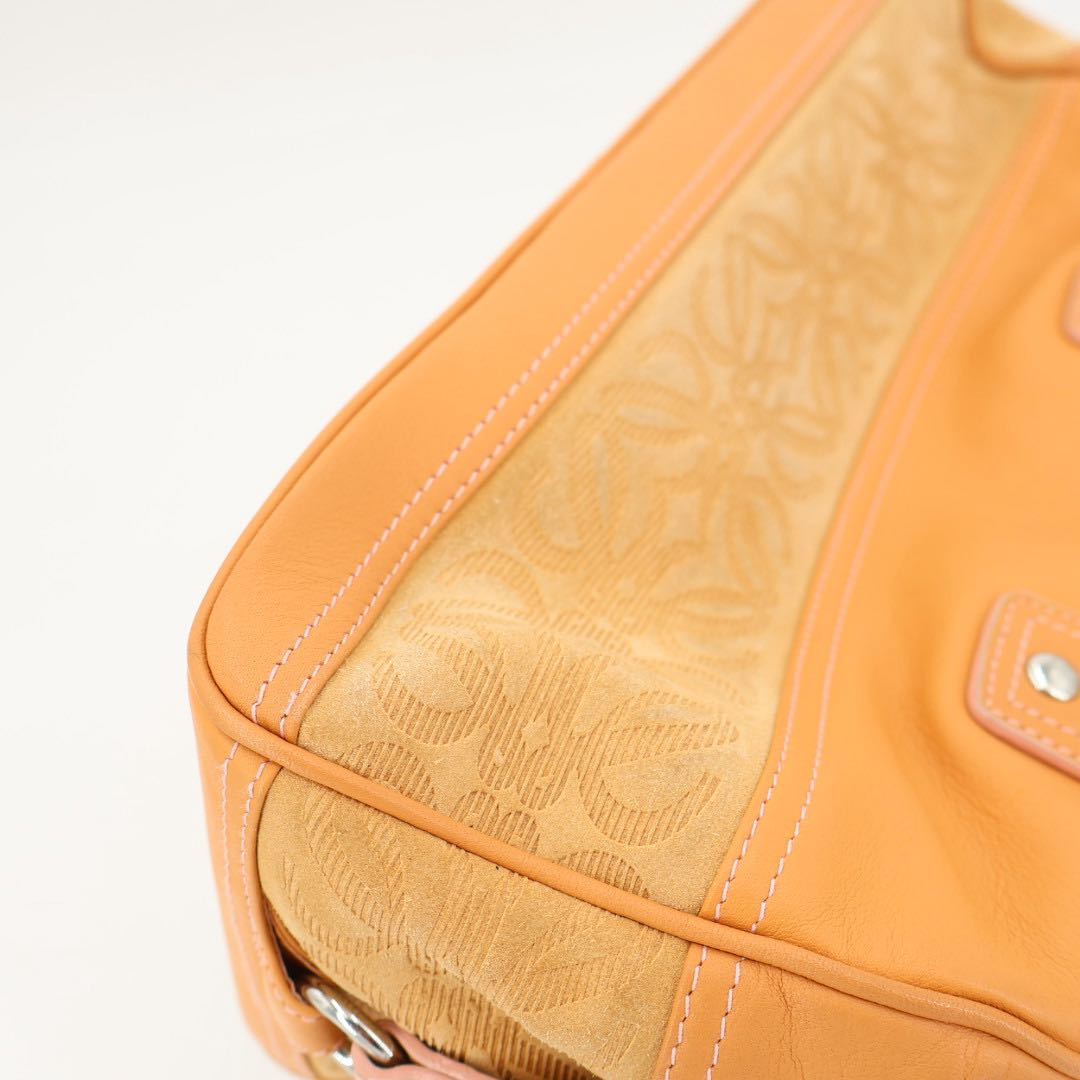Loewe Handbag White — view 8