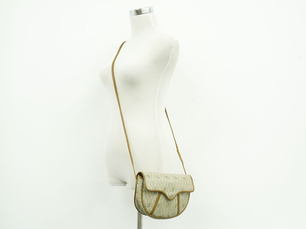 Dior Honeycomb Pattern Shoulder Bag Pochette Beige — view 6