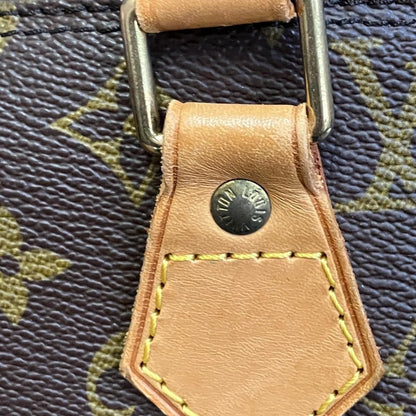 Louis Vuitton Alma Monogram Handbag Canvas — view 8