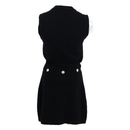 Chanel CC Logo Button Cashmere Sleeveless 34 Shirt — view 3