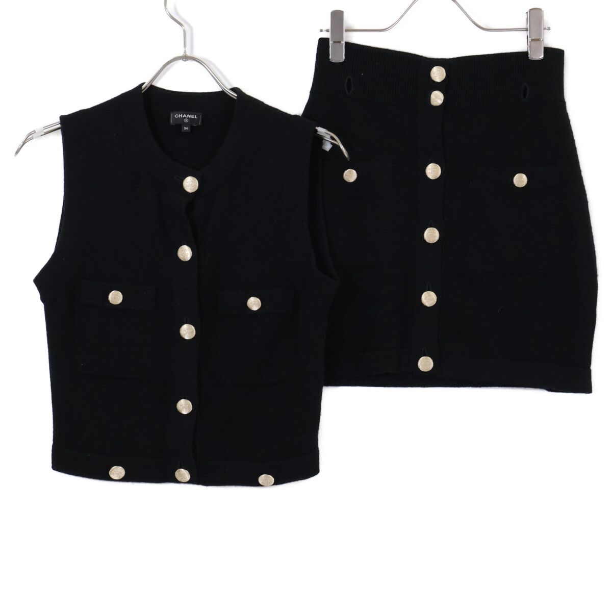 Chanel CC Logo Button Cashmere Sleeveless 34 Shirt — view 5