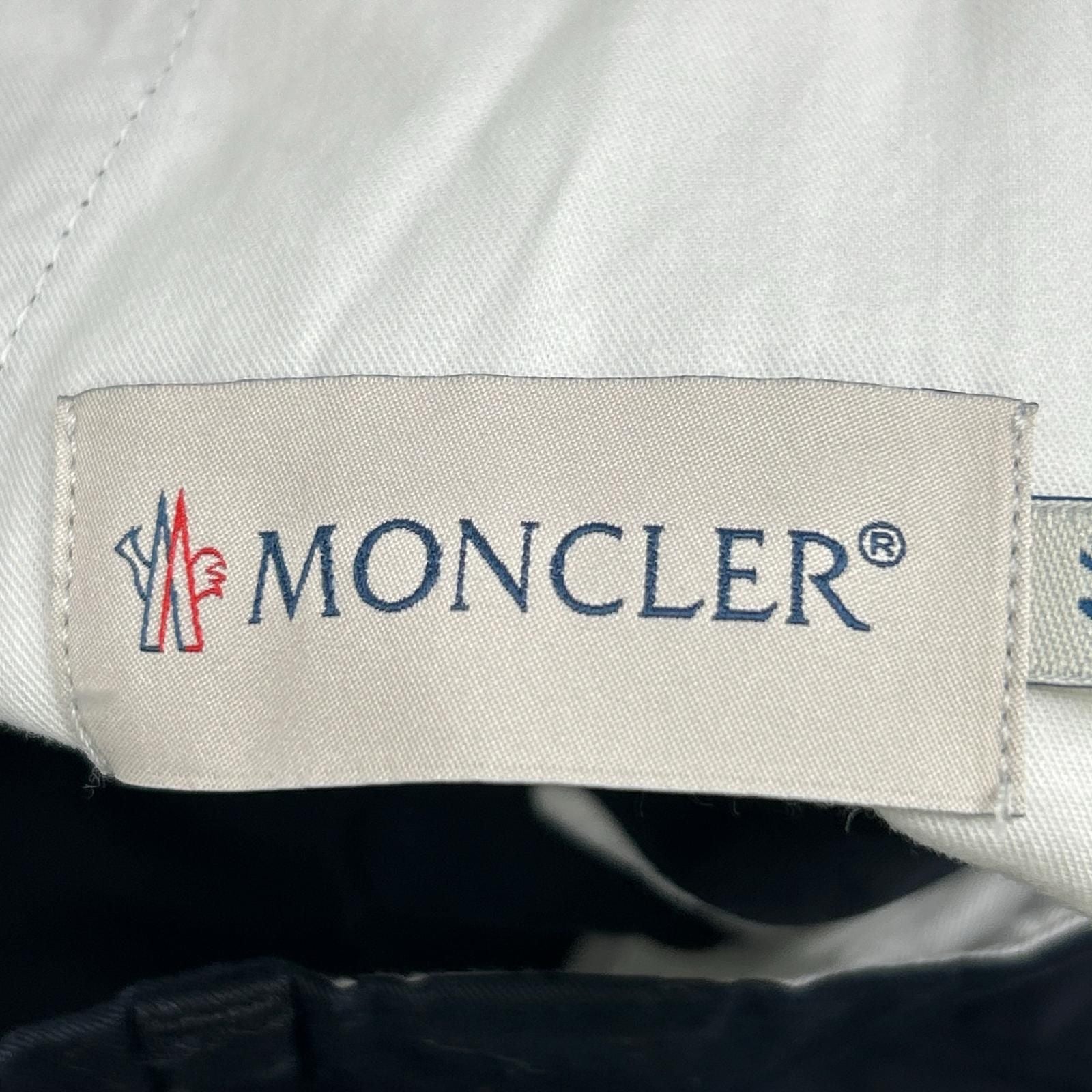 Moncler Navy Shorts 46 — view 3