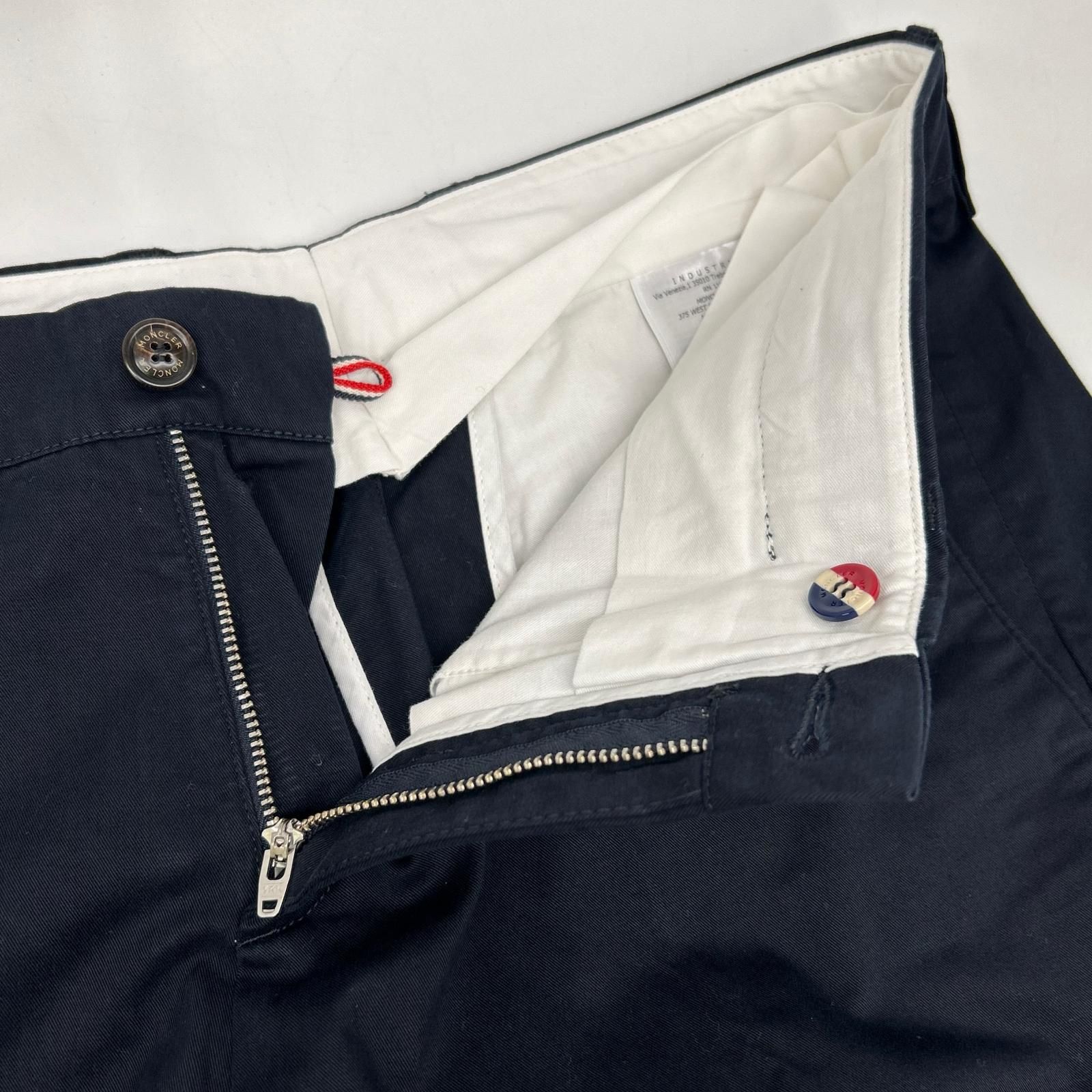 Moncler Navy Shorts 46 — view 7