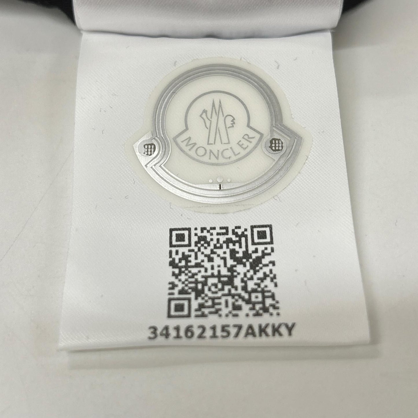 Moncler Logo T-Shirt Black — view 7