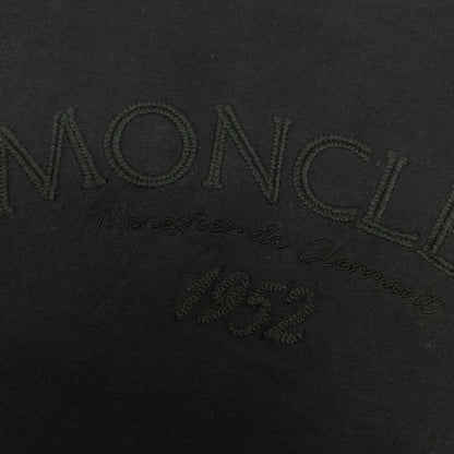 Moncler Navy Logo Embroidery T-Shirt — view 8