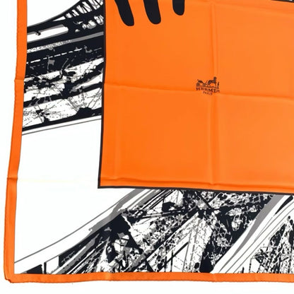 Hermes Carre 90 Silk Scarf Flying — view 4