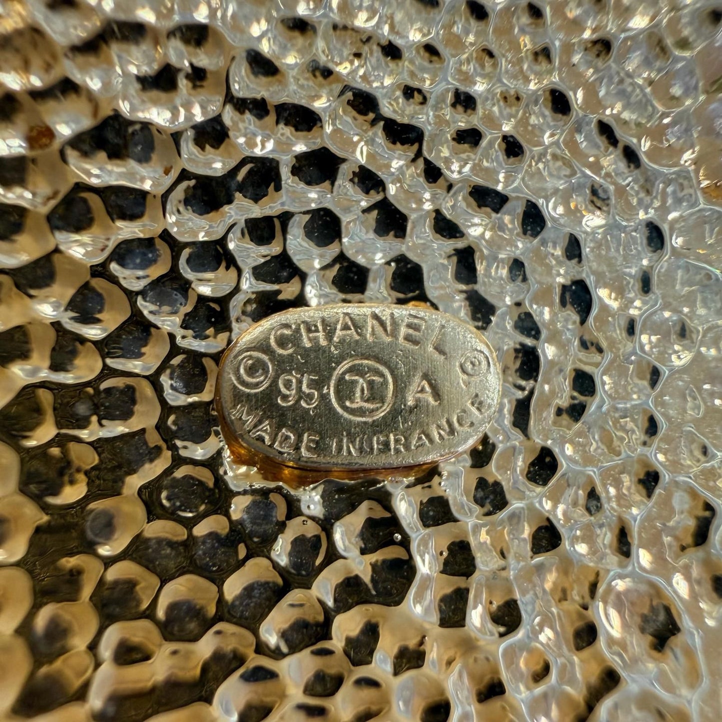 Chanel Vintage CC Logo Flower Brooch Gold — view 5
