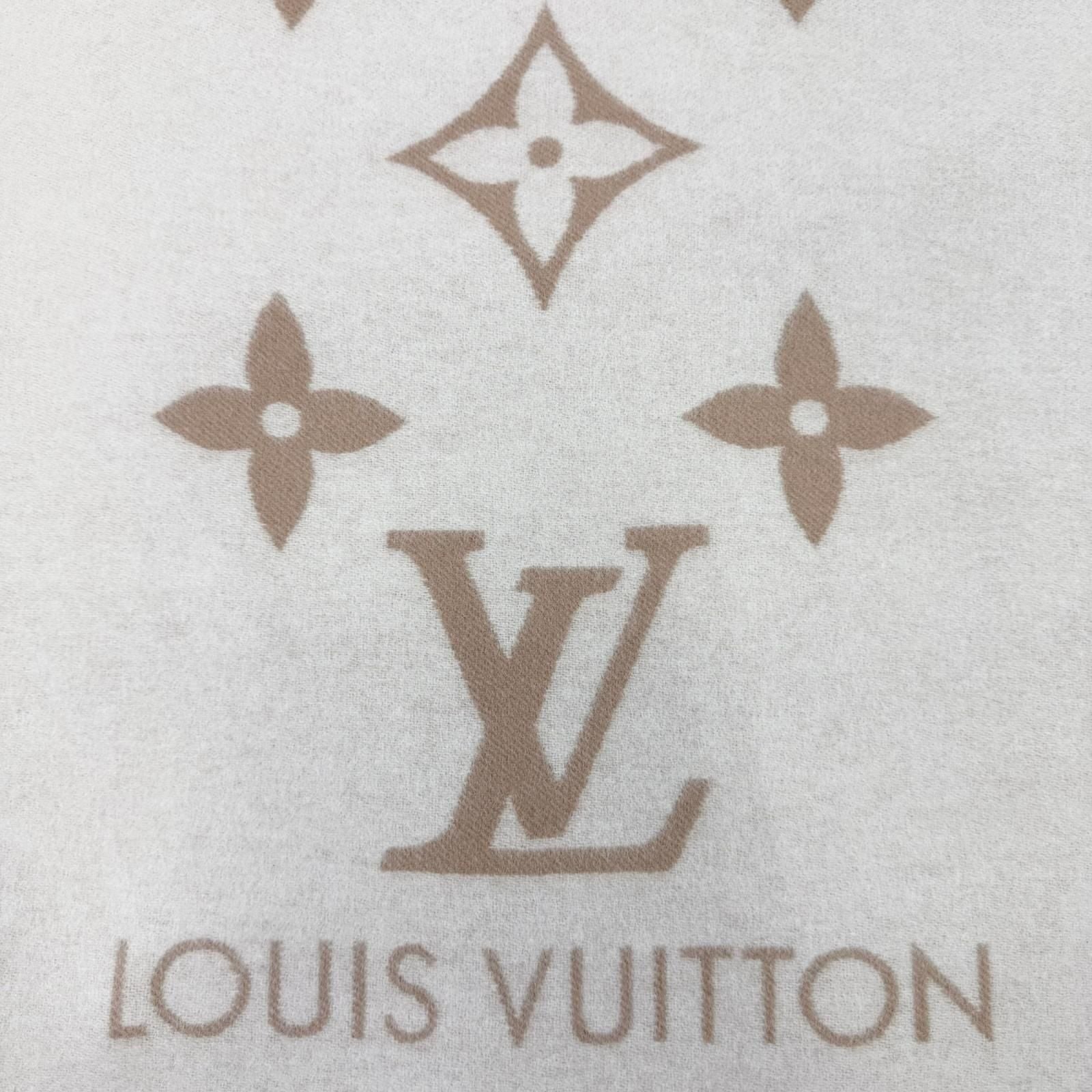 Louis Vuitton Scarf Reykjavik Cashmere 100% Monogram with Fringe Beige — view 5
