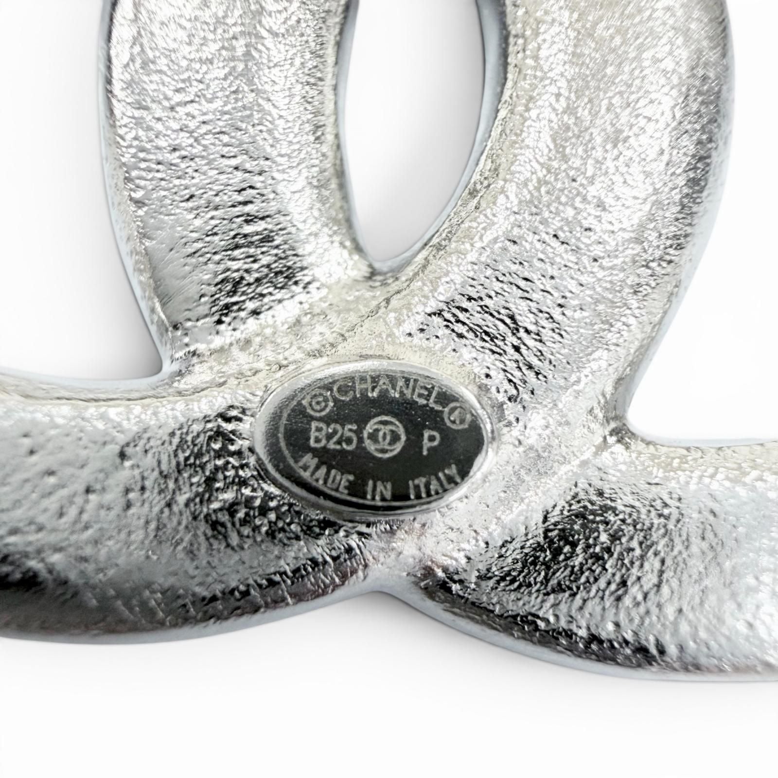 Chanel CC Logo Star Heart Faux Pearl Rhinestone Brooch Silver — view 6