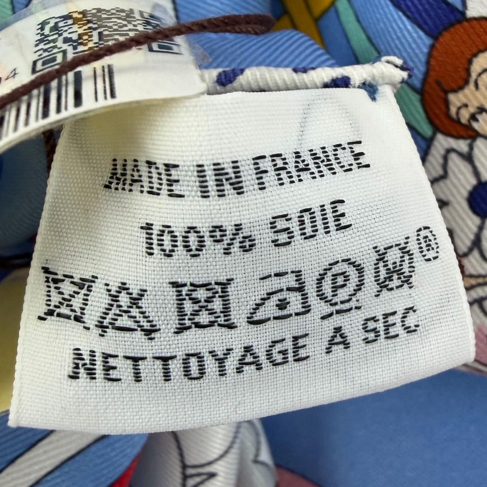Hermes Carre 70 Carres Volants Flying Silk 100% Blue Myosotis White Scarf — view 8