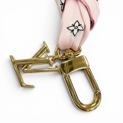 Louis Vuitton Bag Charm LV Bandana Pink Gold — view 4