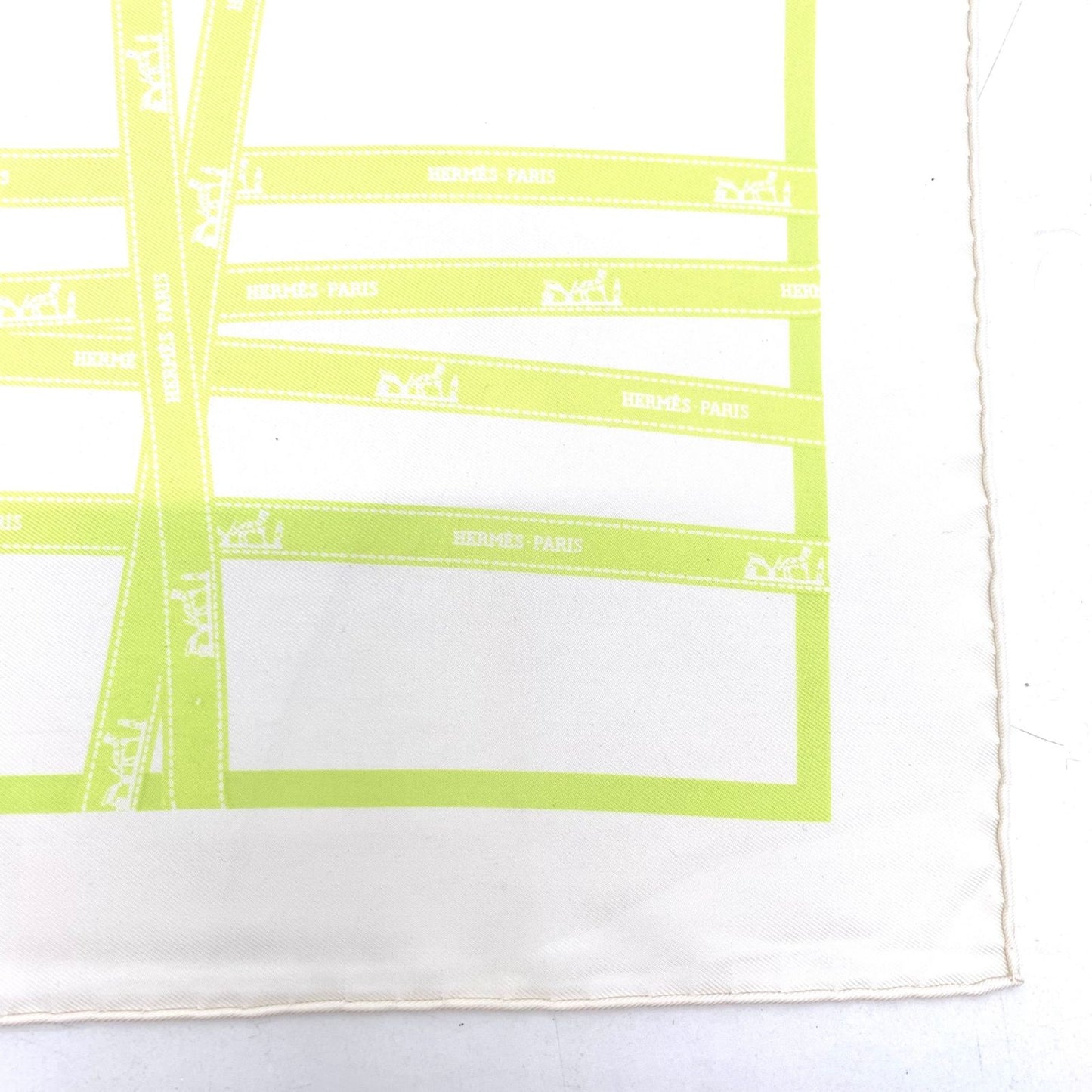 Hermes Scarf Carre 45 Bolduc Green White Silk — view 4