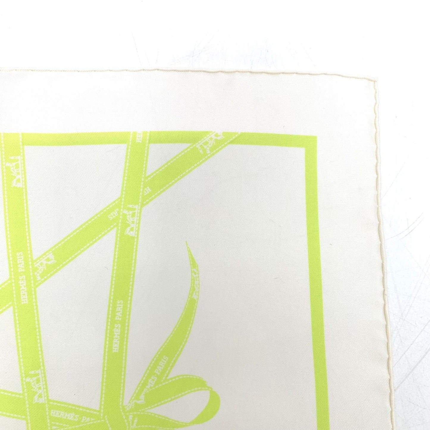 Hermes Scarf Carre 45 Bolduc Green White Silk — view 3