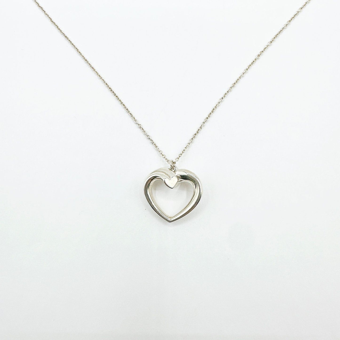 Tiffany & Co Tenderness Heart Silver Necklace 40 cm — view 5