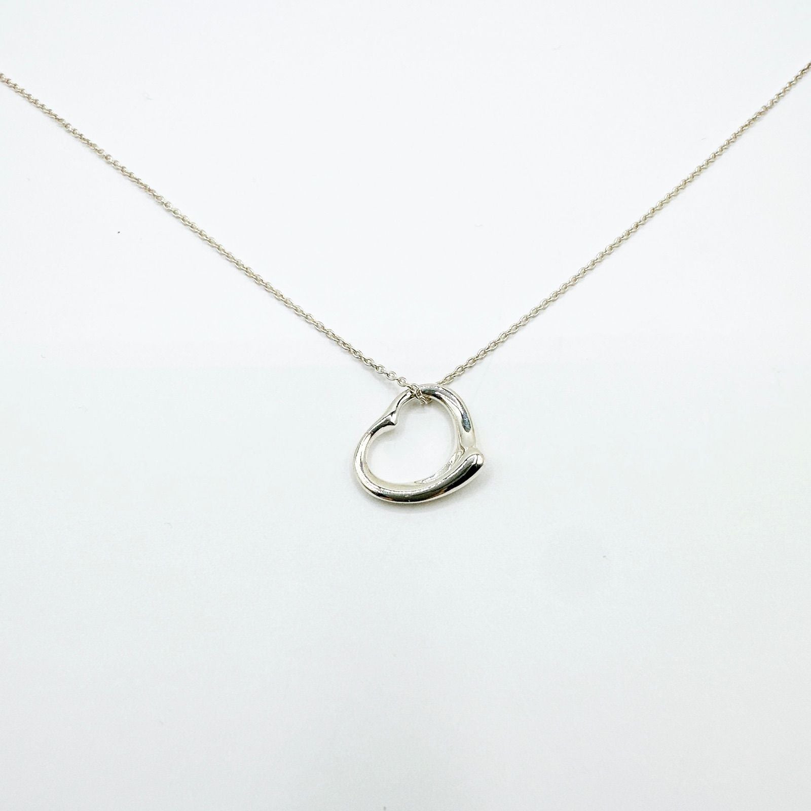 Tiffany & Co Open Heart Silver Necklace 42 cm — view 7