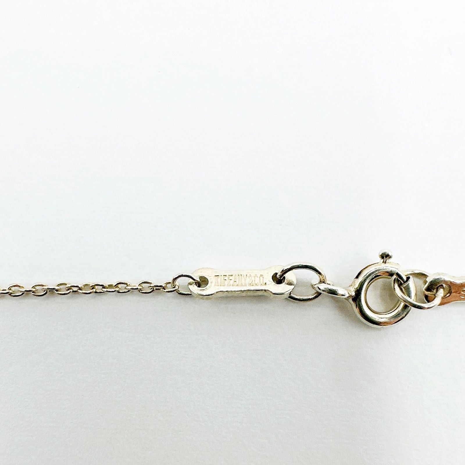Tiffany & Co Open Heart Silver Necklace 42 cm — view 5