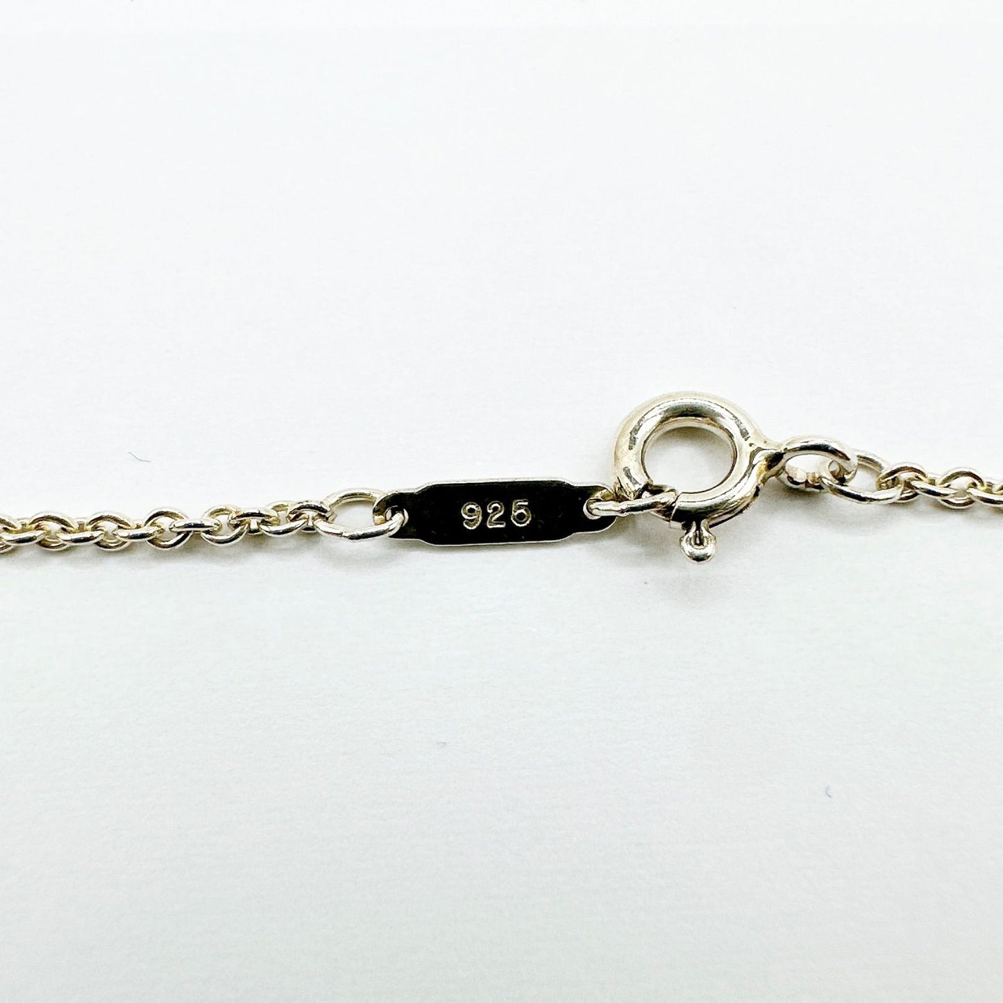 Tiffany & Co Heart Ribbon Silver Yellow Gold Necklace 46 cm — view 3