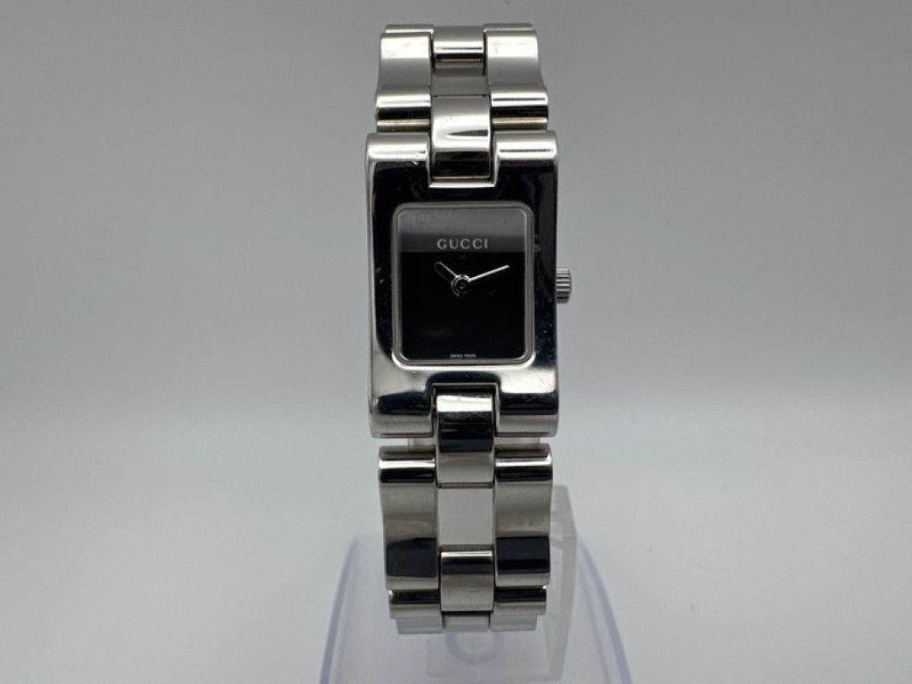 Gucci Watch Black Silver Stainless Steel — view 2