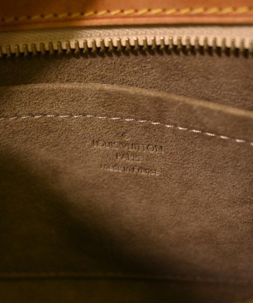 Louis Vuitton Handbag Black — view 4