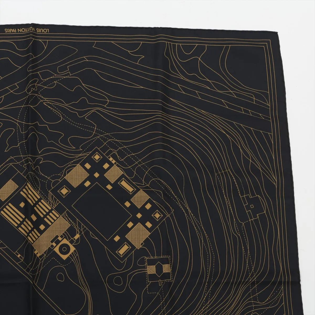 Louis Vuitton Tag Arata Isozaki Collaboration Silk 100% Topographic Map Scarf — view 3