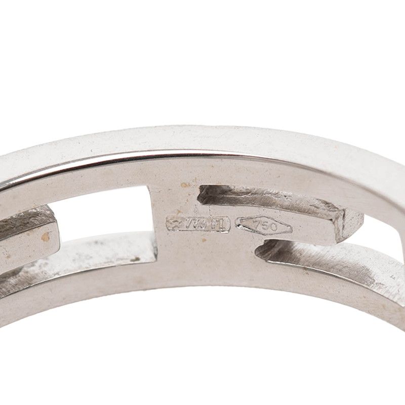 Gucci Logo Ring 11 18k White Gold 750 — view 4