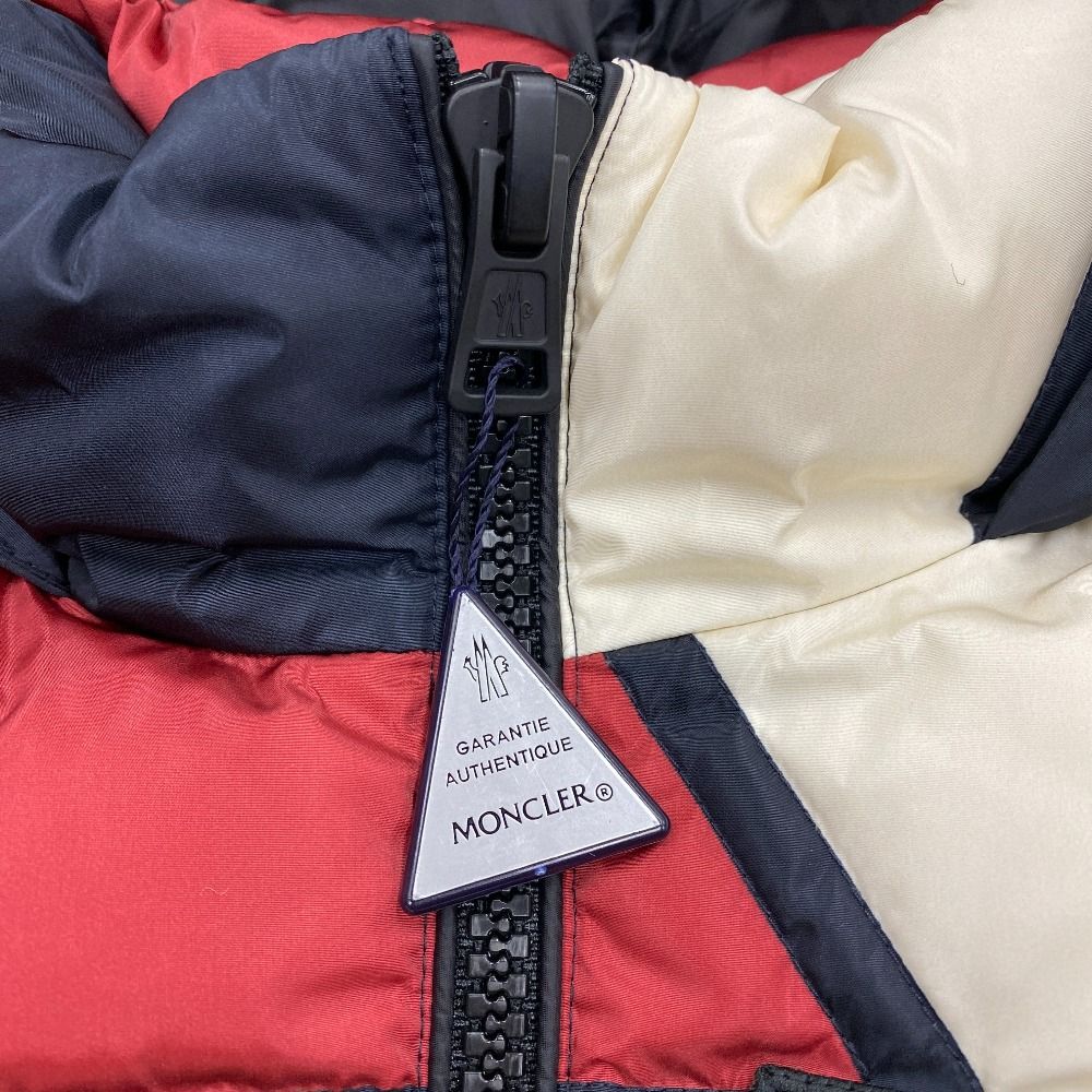 Moncler Cles Ig Green Plunger Genius 1 Nylon Down Jacket Black — view 4