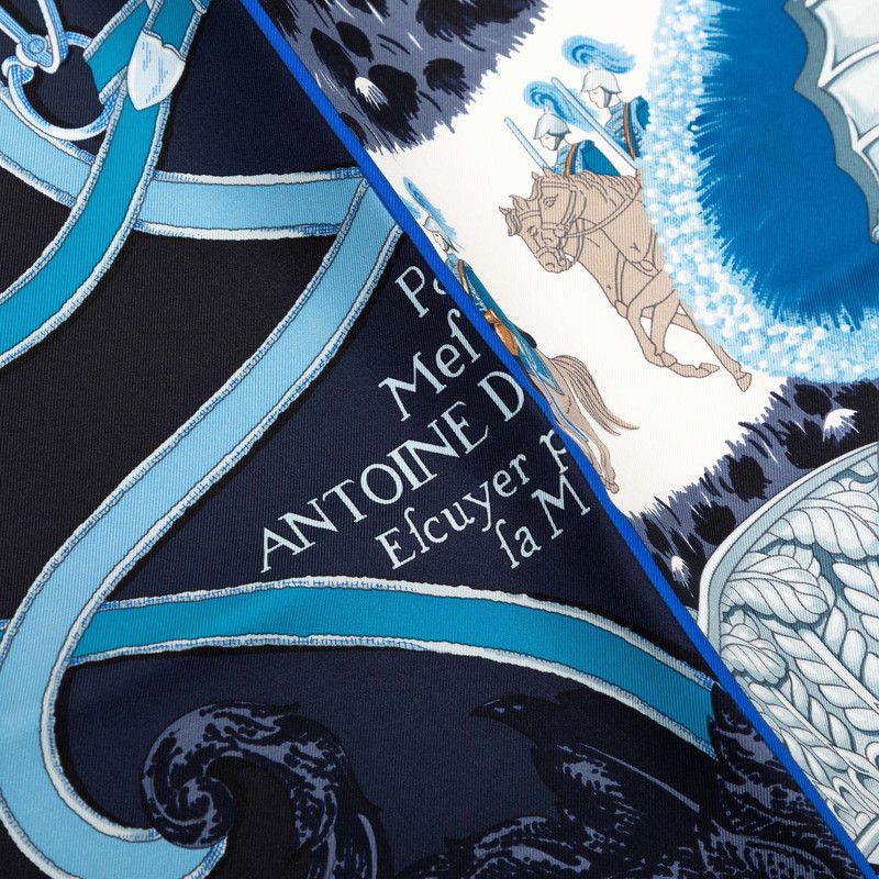 Hermes Carre 90 Plumets du Roy King's Feather Scarf Navy Blue Silk — view 4