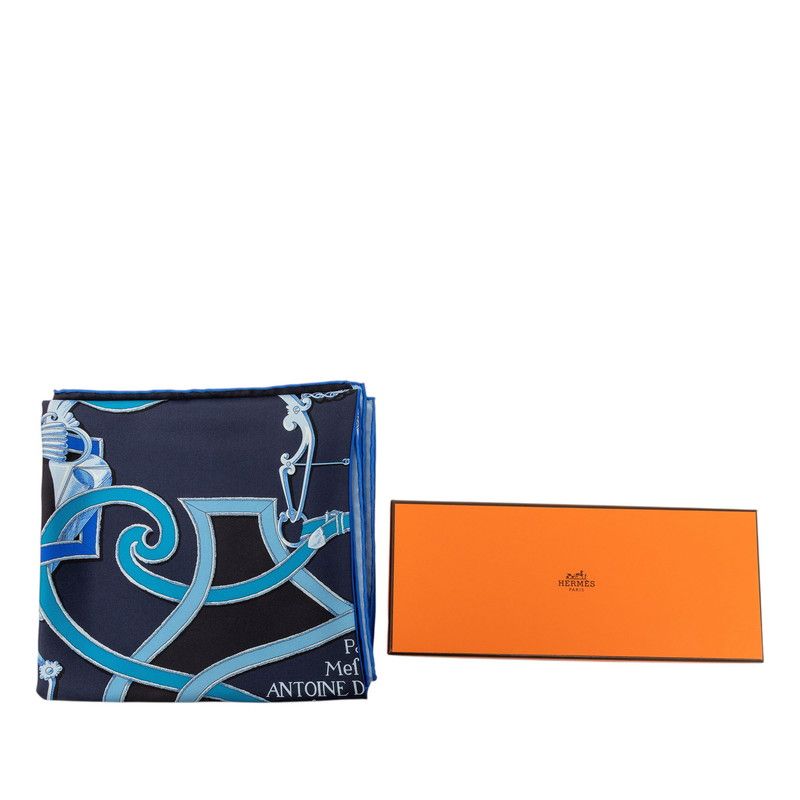 Hermes Carre 90 Plumets du Roy King's Feather Scarf Navy Blue Silk — view 9