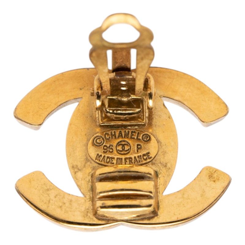 Chanel Vintage CC Logo Turnlock Motif Earrings Gold Plated — view 3